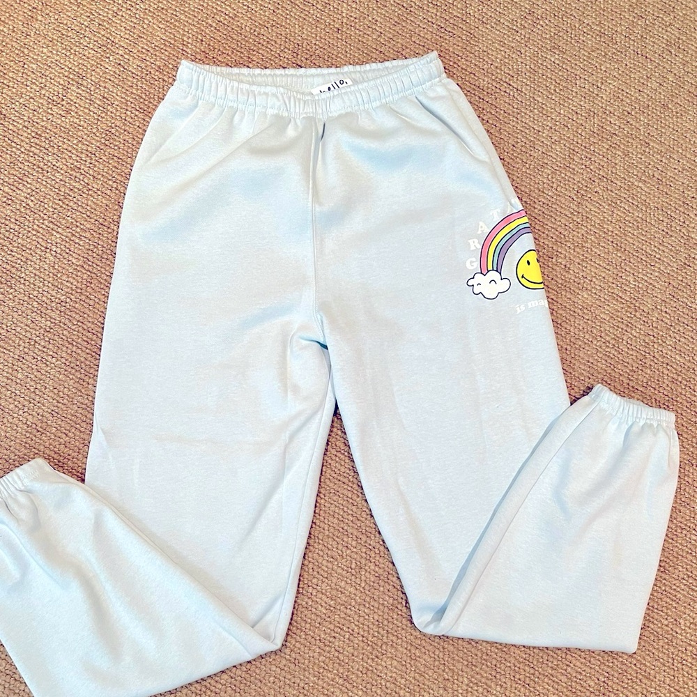 🩵BRAND NEW🩵 PacSun light blue never been worn sweats with smile